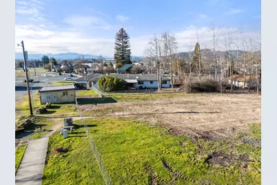 1731 Williams Highway, Grants Pass, OR 97527 - Photo 15