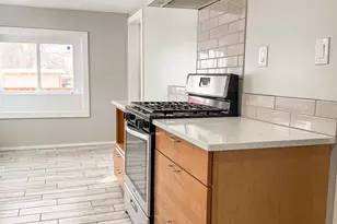 302 McCourt St, Klamath Falls, OR 97601 - Photo 17