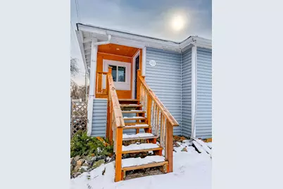 302 McCourt Street, Klamath Falls, OR 97601 - Photo 5