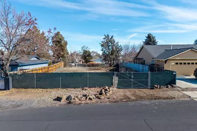 1930 SW 22nd Street, Redmond, OR 97756 - Photo 3