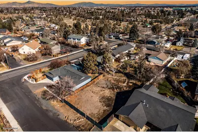 1930 SW 22nd Street, Redmond, OR 97756 - Photo 19