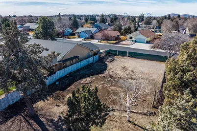 1930 SW 22nd Street, Redmond, OR 97756 - Photo 7