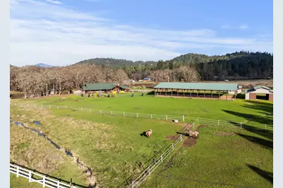 448 Ferry Road, Grants Pass, OR 97526 - Photo 57