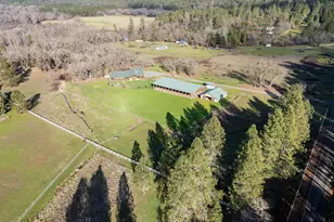 448 Ferry Rd, Grants Pass, OR 97526 - Photo 59