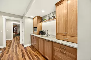 930 Granite Ridge Cir, Jacksonville, OR 97530 - Photo 35