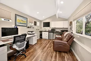 930 Granite Ridge Cir, Jacksonville, OR 97530 - Photo 57