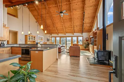 65821 Cori Way, Bend, OR 97703 - Photo 5