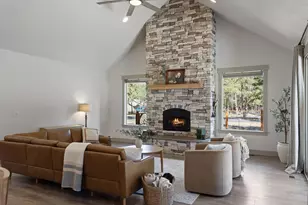 69270 Lariat, Sisters, OR 97759 - Photo 5