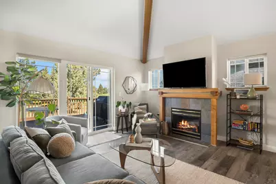 879 Golden Pheasant Drive, Redmond, OR 97756 - Photo 3