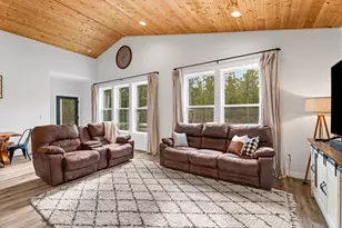 147904 Mabel Dr, La Pine, OR 97739 - Photo 11