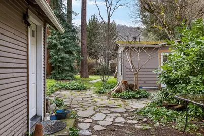 3072 Griffin Creek Road, Medford, OR 97501 - Photo 43