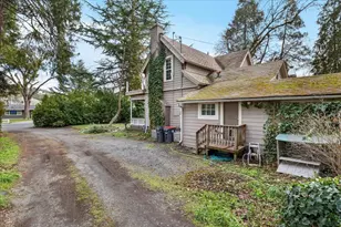 3072 Griffin Creek Rd, Medford, OR 97501 - Photo 7