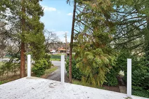 3072 Griffin Creek Rd, Medford, OR 97501 - Photo 41