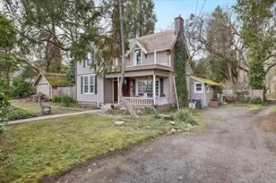 3072 Griffin Creek Rd, Medford, OR 97501 - Photo 5