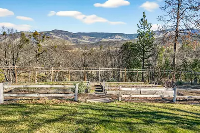 178 Meadow Oaks Drive, Ashland, OR 97520 - Photo 49