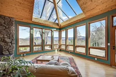 178 Meadow Oaks Drive, Ashland, OR 97520 - Photo 9