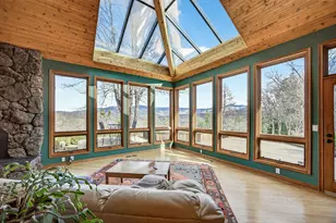 178 Meadow Oaks Dr, Ashland, OR 97520 - Photo 9