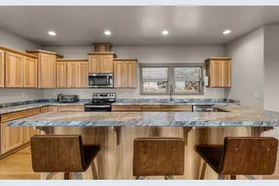 5518 NW Cedar Place, Prineville, OR 97754 - Photo 5