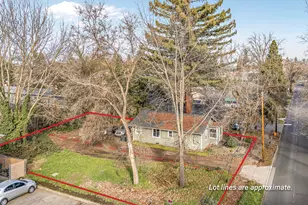 108 Cottage St, Medford, OR 97504 - Photo 1