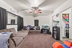 108 Cottage St, Medford, OR 97504 - Photo 13