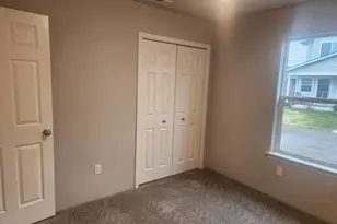 7629 Calaveras St, White City, OR 97503 - Photo 11