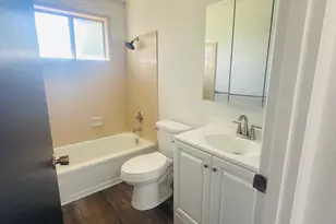 71 Tracy Ave, Eagle Point, OR 97524 - Photo 9