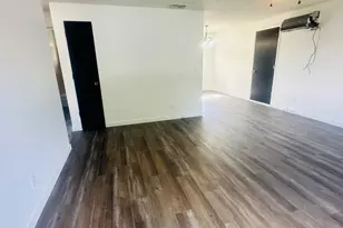 71 Tracy Ave, Eagle Point, OR 97524 - Photo 3