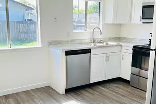 71 Tracy Ave, Eagle Point, OR 97524 - Photo 19