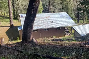 11238 E Evans Creek Rd, Rogue River, OR 97537 - Photo 15