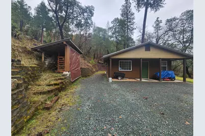 11238 E Evans Creek Road, Rogue River, OR 97537 - Photo 1