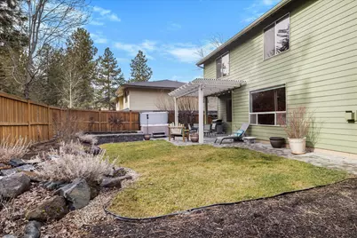 512 NW Flagline Drive, Bend, OR 97703 - Photo 5