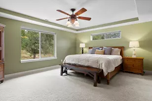 512 NW Flagline Dr, Bend, OR 97703 - Photo 29