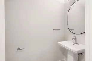 2024 Sunset Dr, Medford, OR 97501 - Photo 11