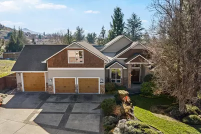 1104 Pumpkin Ridge, Eagle Point, OR 97524 - Photo 13