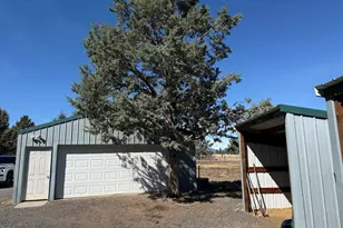 67070 Paradise Alley, Bend, OR 97703 - Photo 9