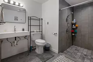 2934 NE Wells Acres Rd, Bend, OR 97701 - Photo 13