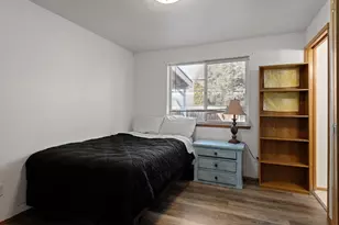 2934 NE Wells Acres Rd, Bend, OR 97701 - Photo 9