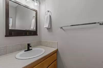 1394 NE Ochoco Avenue, Prineville, OR 97754 - Photo 11