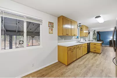 1406 Circle Bar Drive, La Pine, OR 97739 - Photo 17