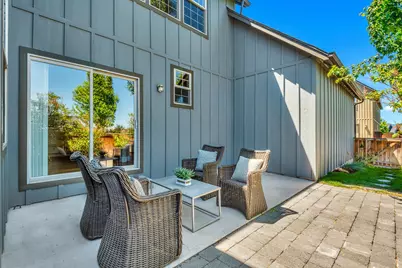 63163 Boyd Acres Road, Bend, OR 97701 - Photo 25