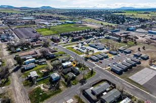 811 SW Madison St, Madras, OR 97741 - Photo 47