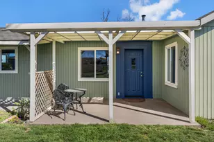 811 SW Madison St, Madras, OR 97741 - Photo 9