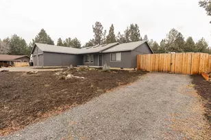 61325 King Josiah Pl, Bend, OR 97702 - Photo 17