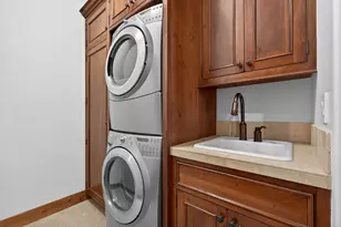 65653 Swallows Nest Ln, Bend, OR 97701 - Photo 41