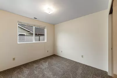 331 N 8th Street, Central Point, OR 97502 - Photo 11