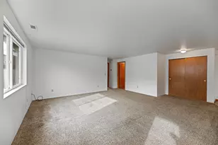 731 Maple St, Central Point, OR 97502 - Photo 7