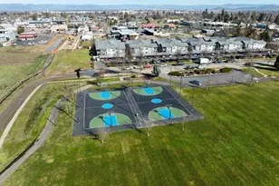 194 New Spirit Wy, Medford, OR 97501 - Photo 17