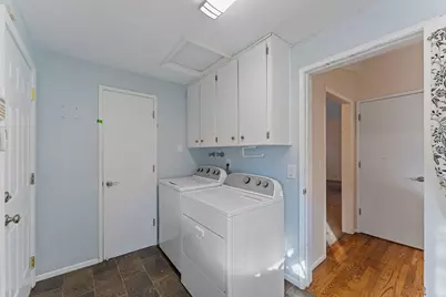 949 Wards Creek Road, Rogue River, OR 97537 - Photo 17