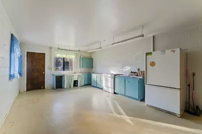 949 Wards Creek Road, Rogue River, OR 97537 - Photo 19