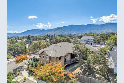 551 Sutton Place, Ashland, OR 97520 - Photo 41